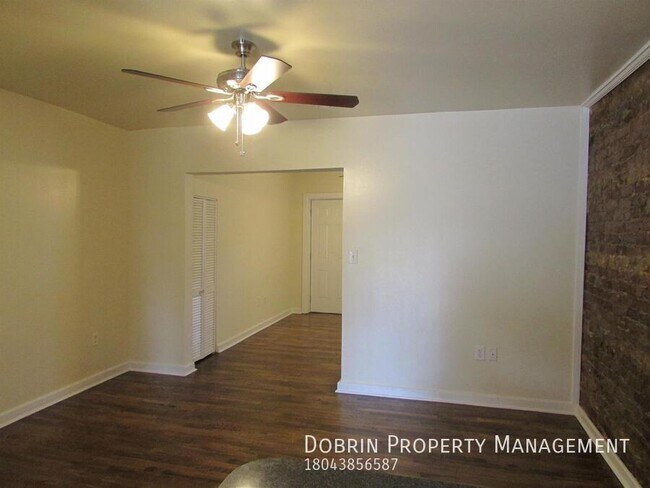 Building Photo - 1917 Lakeview Ave