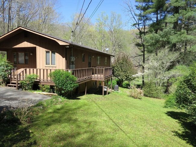 Building Photo - 29 Teaberry Rd