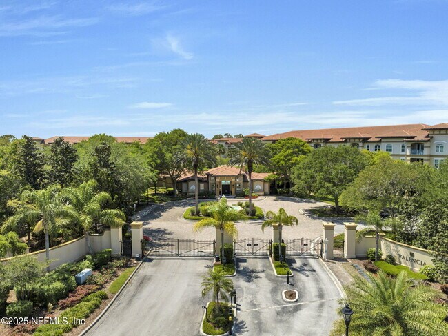 Building Photo - 4300 S Beach Pkwy