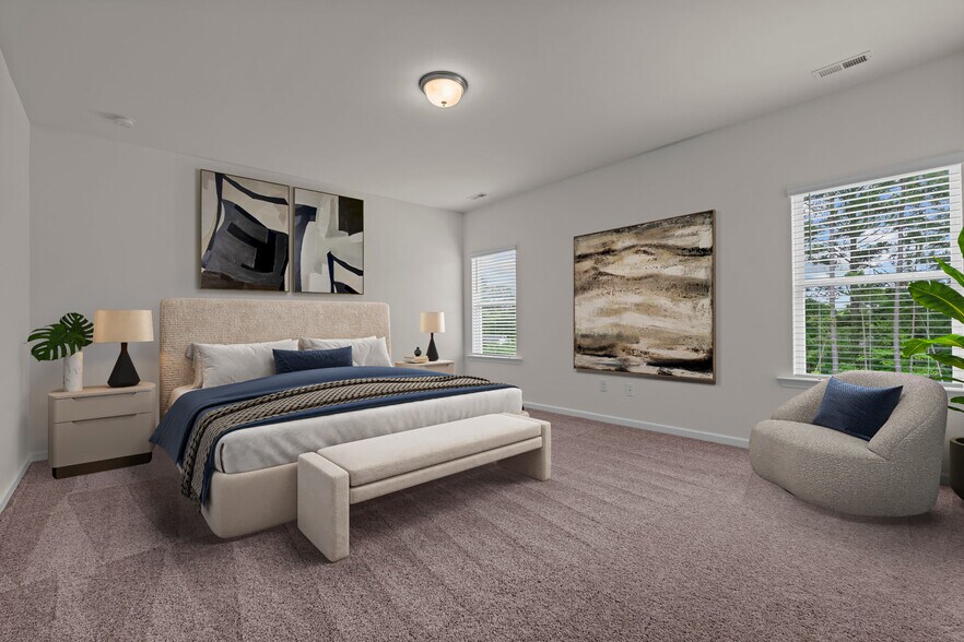 Building Photo - 827 Biltmore Dr