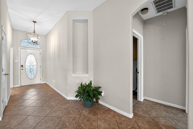 Building Photo - 1021 Westland Ridge Rd