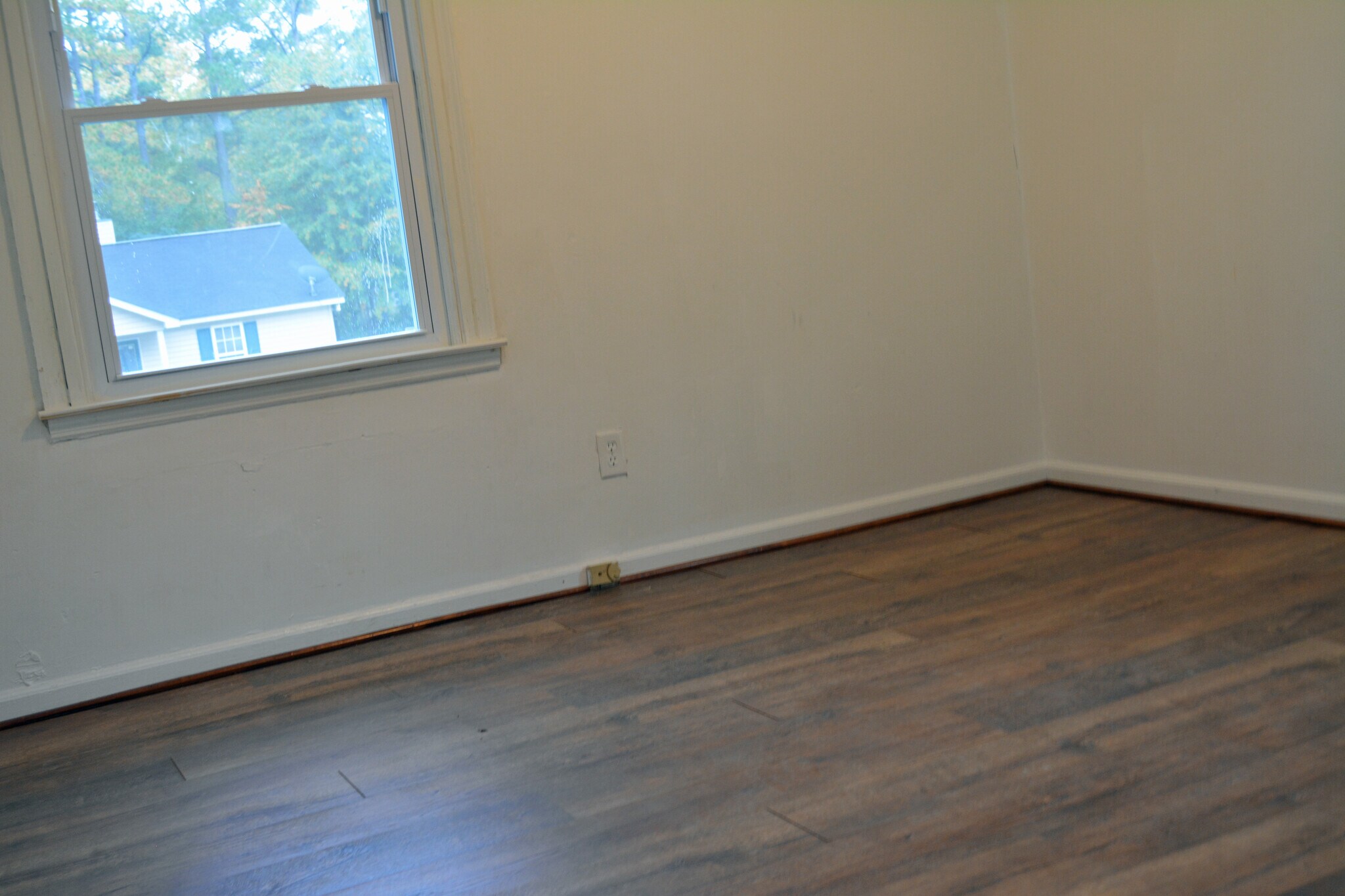 Building Photo - 712 Farrowood Dr