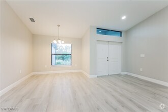 Building Photo - 5313 Beck St