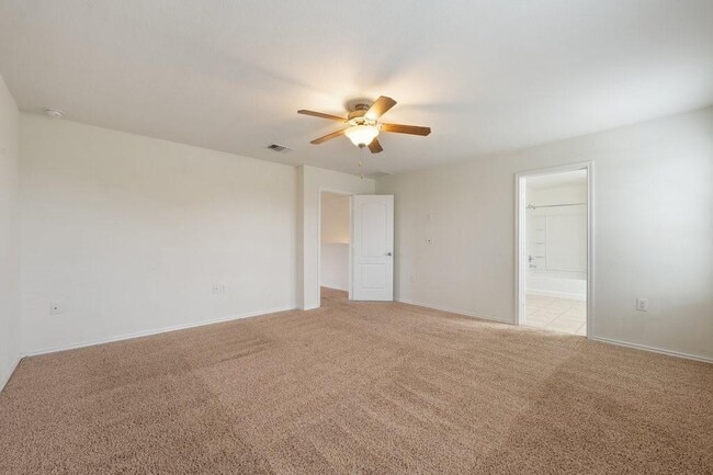 Building Photo - 10909 Helms Deep Dr