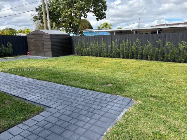 Building Photo - 9315 SW 44th St