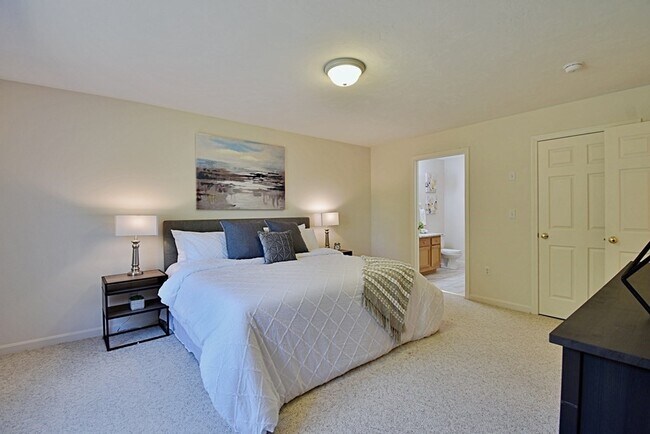 Building Photo - 19 Ptarmigan Dr