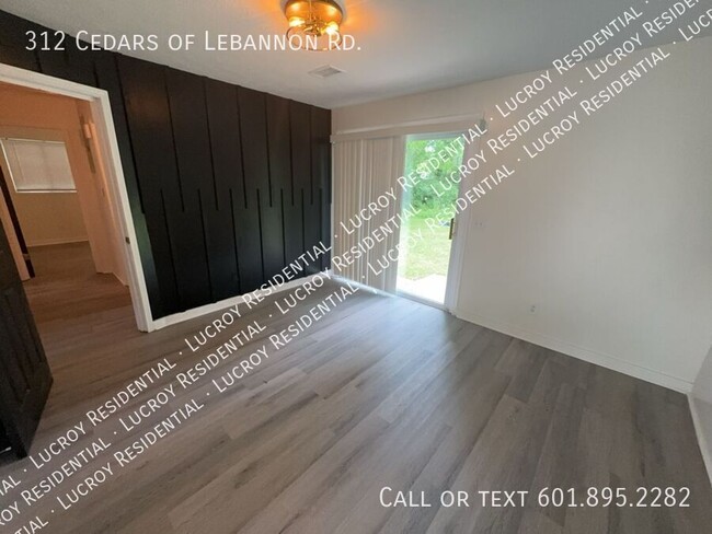 Building Photo - 312 Cedars of Lebanon Rd