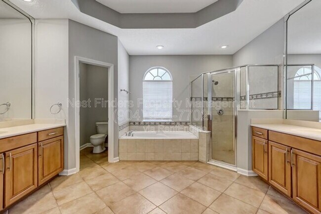 Building Photo - 6132 White Tip Rd