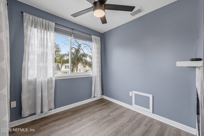 Building Photo - 2741 Hendricks Ave