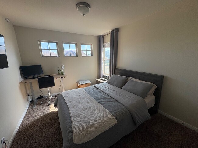 Building Photo - 3407 Greyfriar Dr