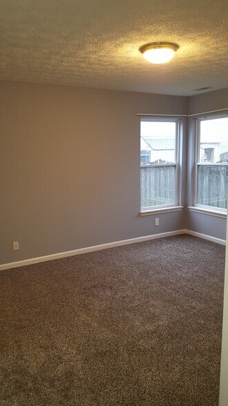 Building Photo - 5598 Dunston Dr