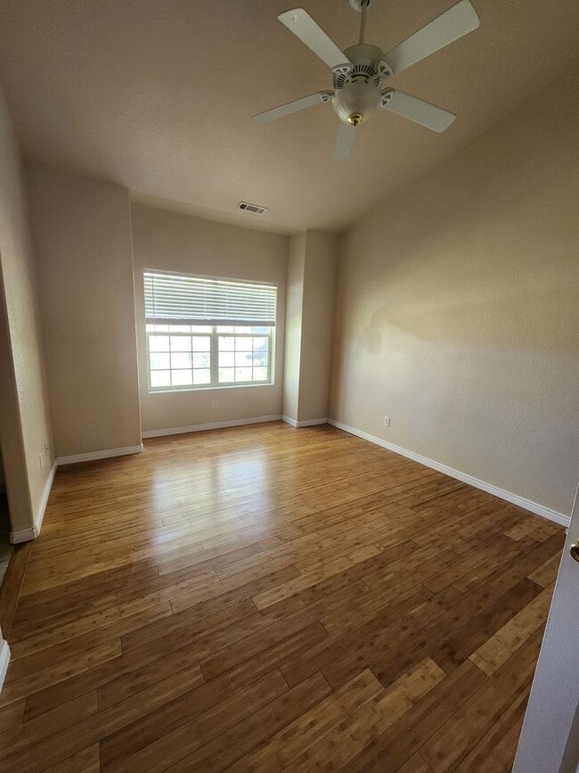 Building Photo - Cozy 3 Bedroom Cedar City Home