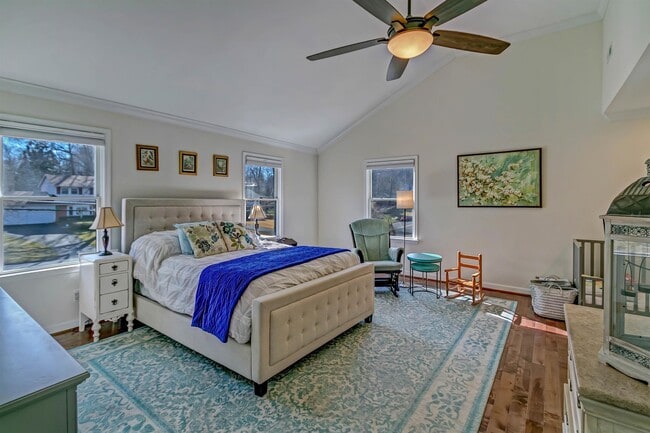 Building Photo - 6612 Kerns Rd