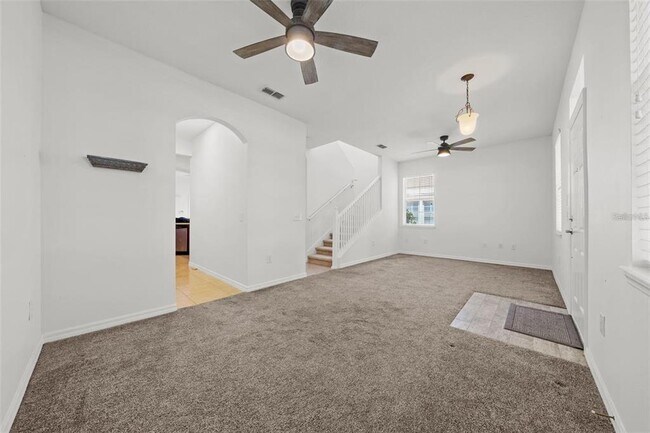 Building Photo - 7112 Five Oaks Dr
