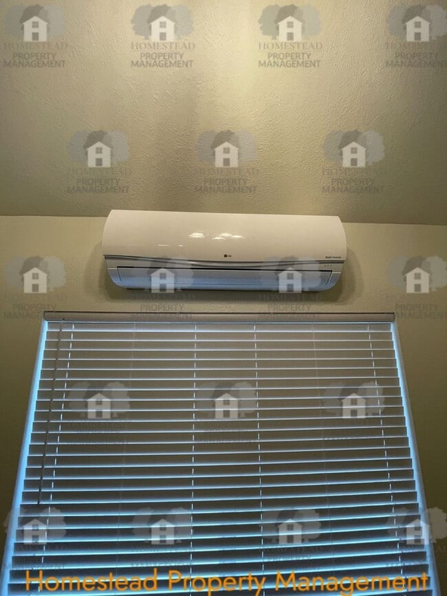 Building Photo - Celebrate the new year with 1/2 off one months rent!