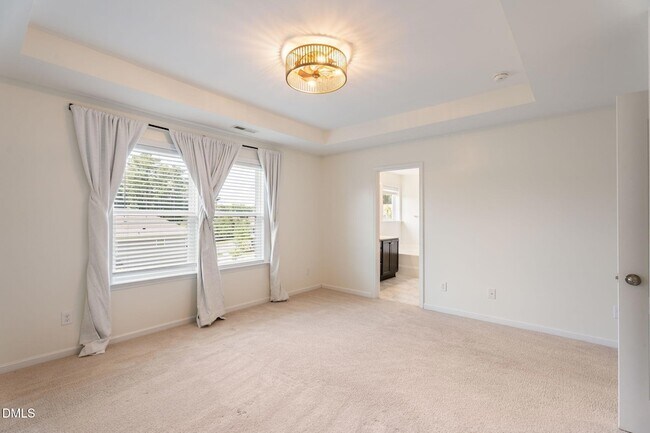 Building Photo - 855 Ember Dr