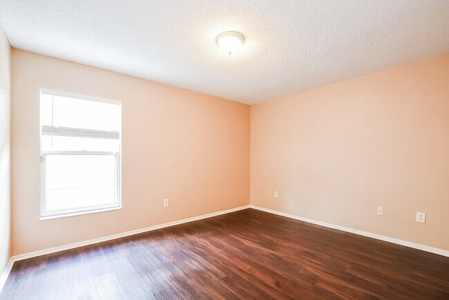 Building Photo - 3072 Natoma Way