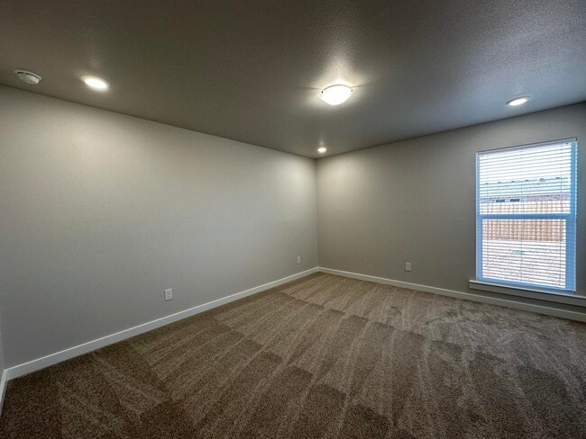 Building Photo - 5509 Rice St