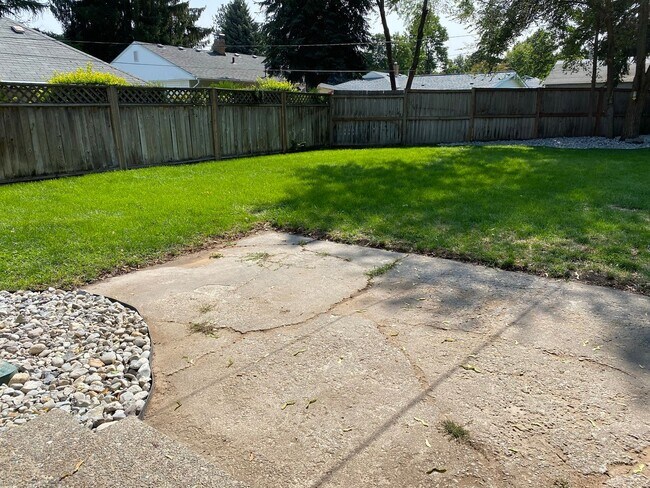 Building Photo - Completely Remodeled Northwest Area 3 Bedr...