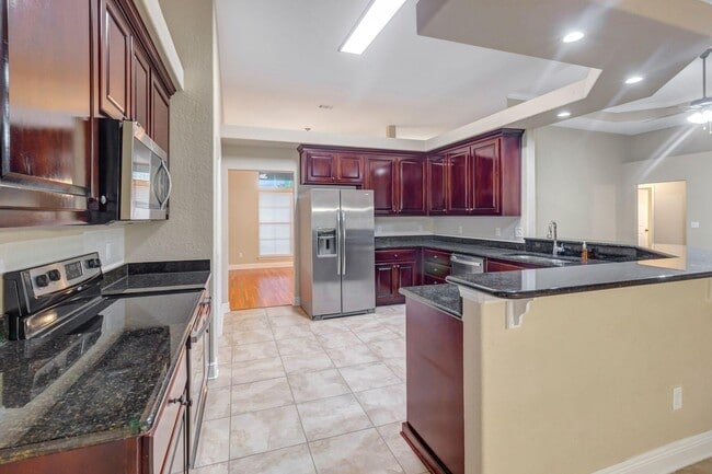 Building Photo - 6081 Dragonfly Way