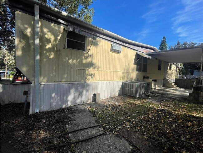 Building Photo - 15756 Trigonia St