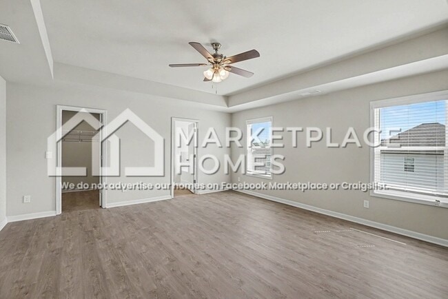 Building Photo - 225 W L Miller Dr