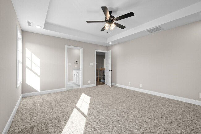 Building Photo - 3562 Torrington Ln