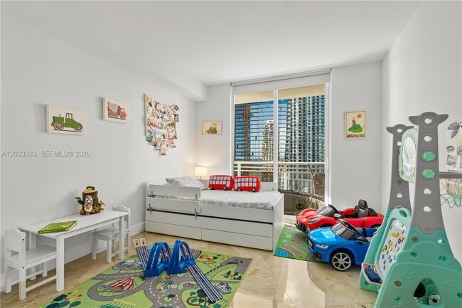 Building Photo - 901 Brickell Key Blvd
