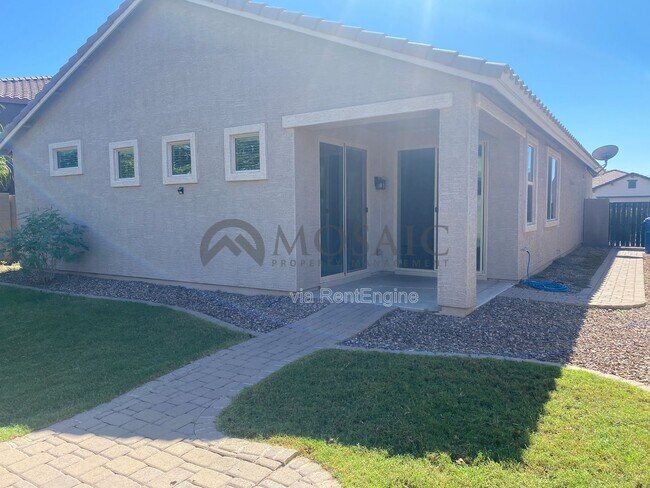 Building Photo - 11158 East Sebring Avenue