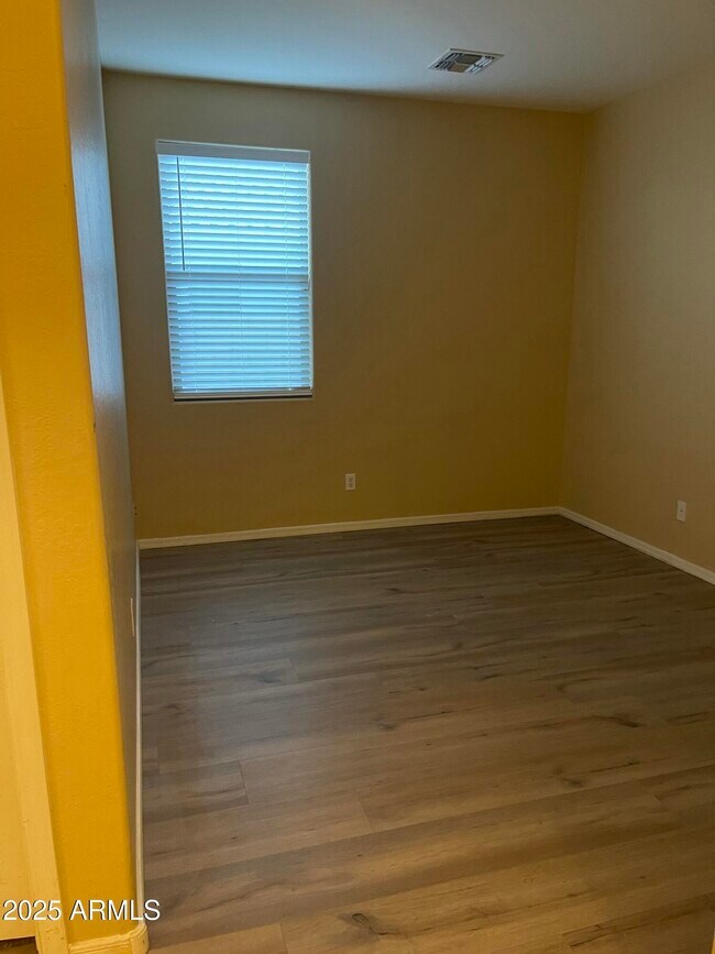 Building Photo - 24845 W Dove Trail