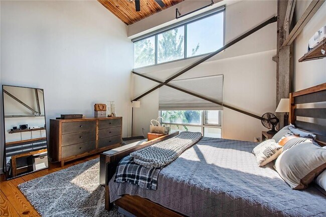 Building Photo - 1661 La France Street Northeast