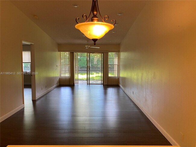 Building Photo - 18595 Egret Way