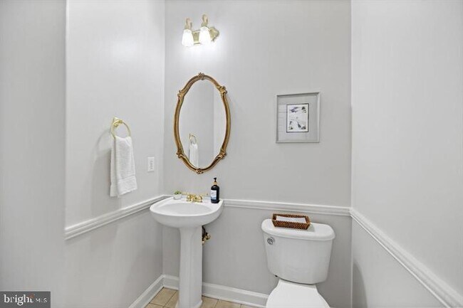 Building Photo - 18953 Longhouse Pl