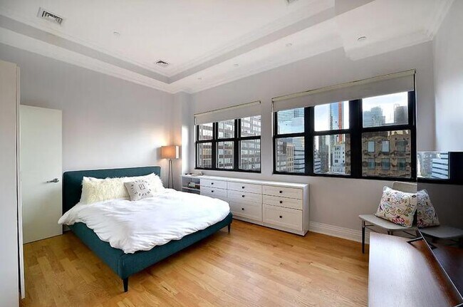 Building Photo - 1 bedroom in New York NY 10007