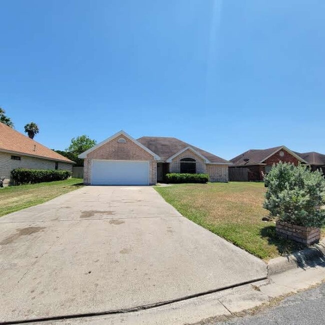 Building Photo - 581 Geraldine Ln