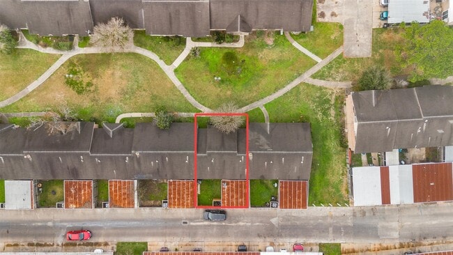 Building Photo - 6827 Chasewood Dr