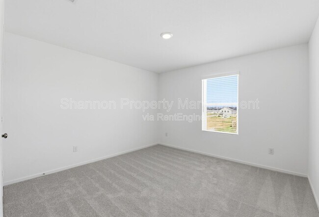 Building Photo - 316 Bush Mdw Ln