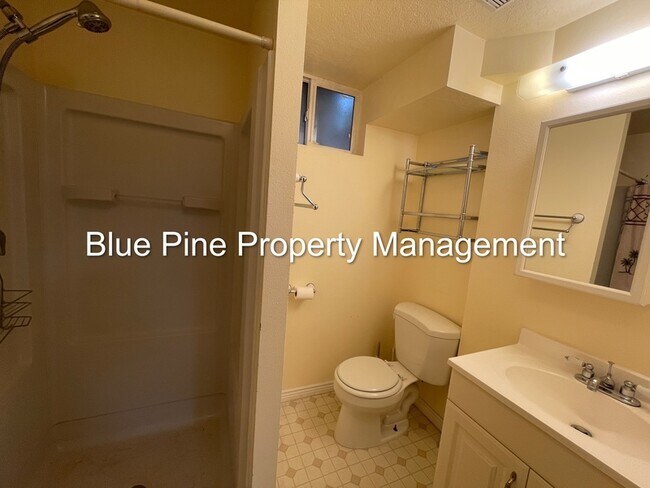 Building Photo - 505 Sykes Dr