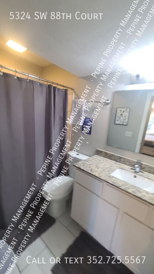 Building Photo - 5324 SW 88 Ct