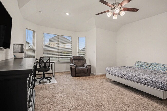 Building Photo - 2107 Brooke Avery Dr