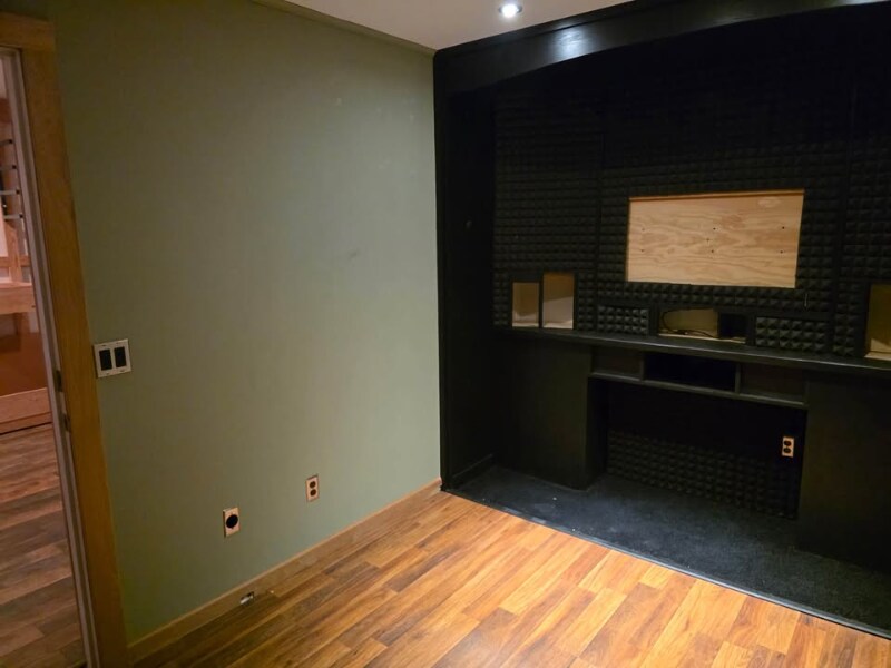 Building Photo - 8019 57th Dr NE