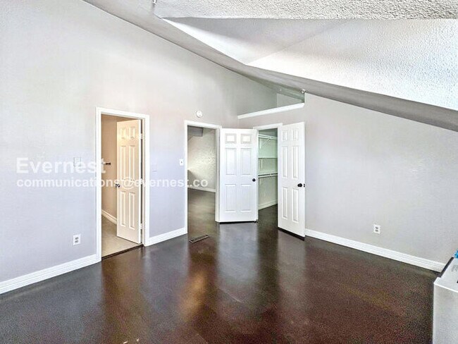 Building Photo - 5565 Preston Oaks Rd