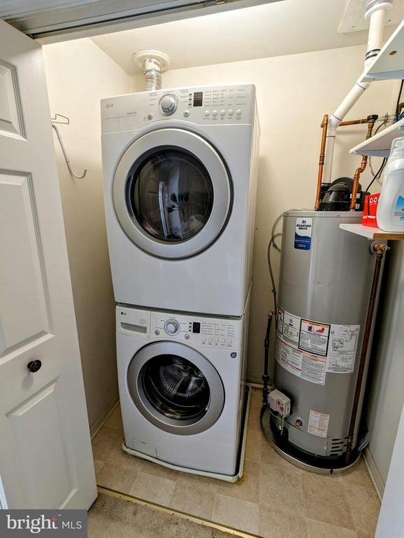 Building Photo - 62 Shelley Cir