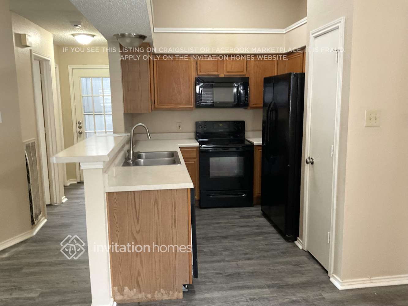 Building Photo - 6736 Driffield Cir E