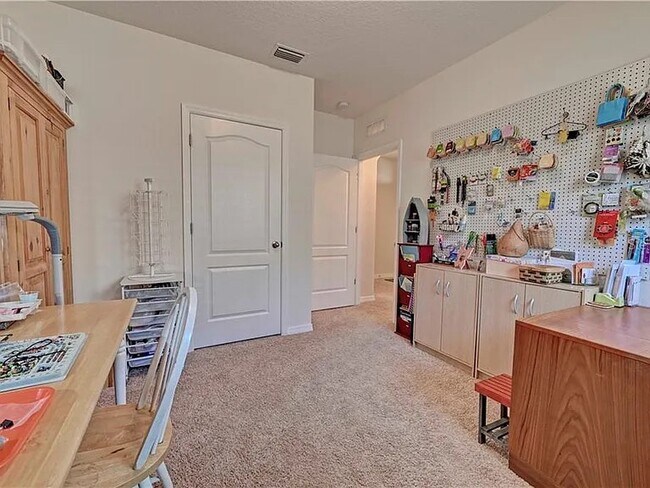 Building Photo - 4411 Lindever Ln