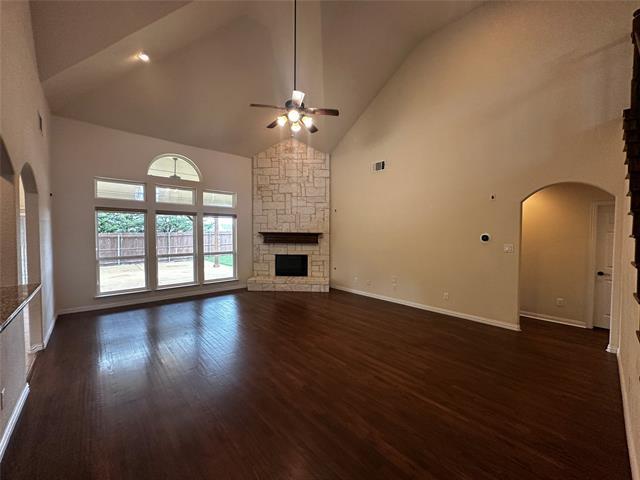 Building Photo - 14524 Marigold Dr