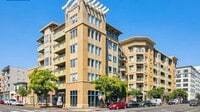 Building Photo - Amazing Downtown Unit Available For Rent!!!