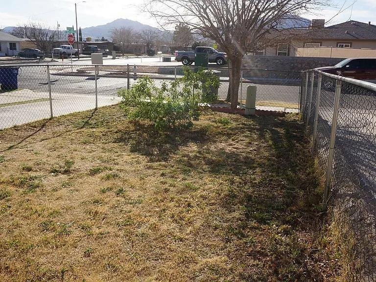 Building Photo - 6060 Bridalveil Dr