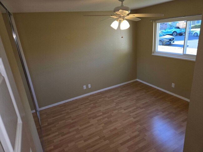 Building Photo - Campbell Duplex: 2 BR 1 BA with Office/Ext...