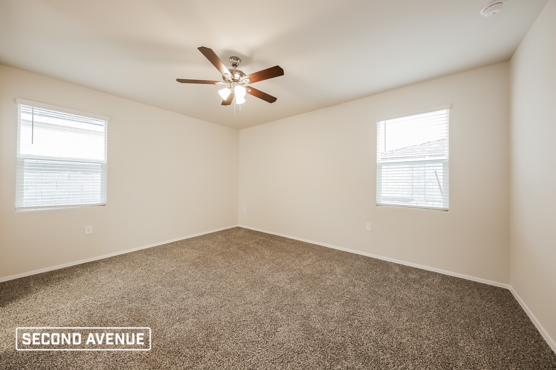 Building Photo - 18458 W Faye Way